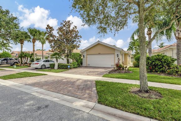 8380 Saint Johns, Wellington, FL 33414