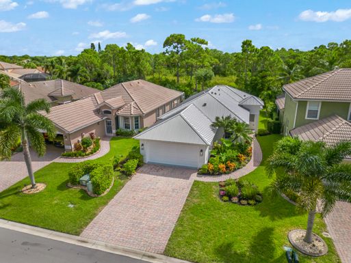 3665 Deer Oak, Jensen Beach, FL 34957