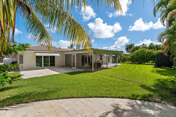 312 Bamboo, Palm Beach Shores, FL 33404