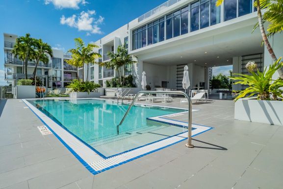 111 1st, Delray Beach, FL 33444