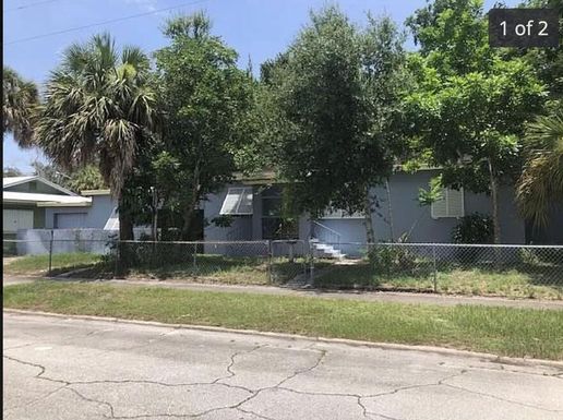 512 8th, Fort Pierce, FL 34950