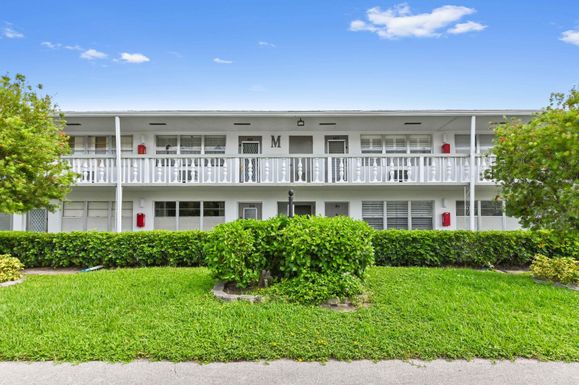 391 Durham M, Deerfield Beach, FL 33442