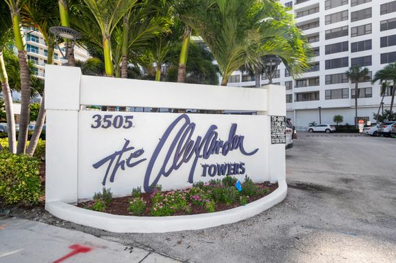 3505 Ocean, Hollywood, FL 33019