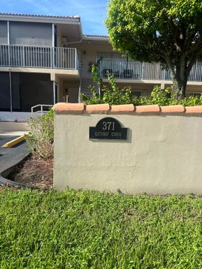 371 8th, Boca Raton, FL 33432