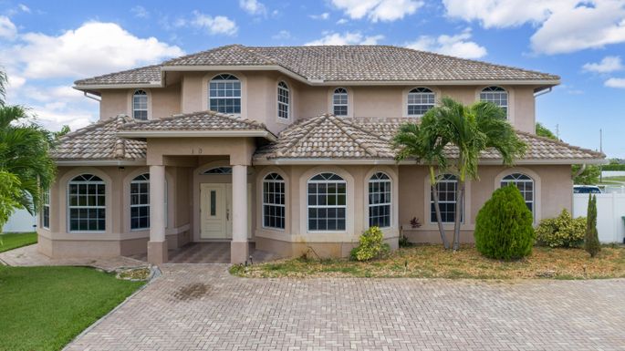 120 Sea Lion, Port Saint Lucie, FL 34953