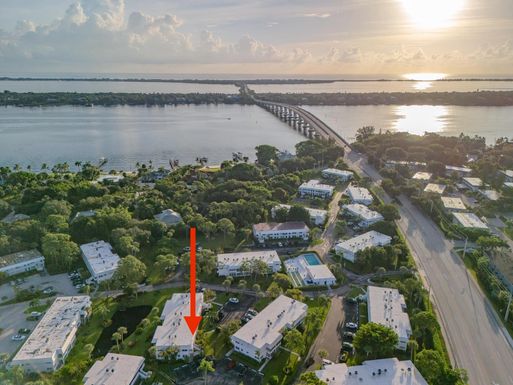 2929 Ocean, Stuart, FL 34996