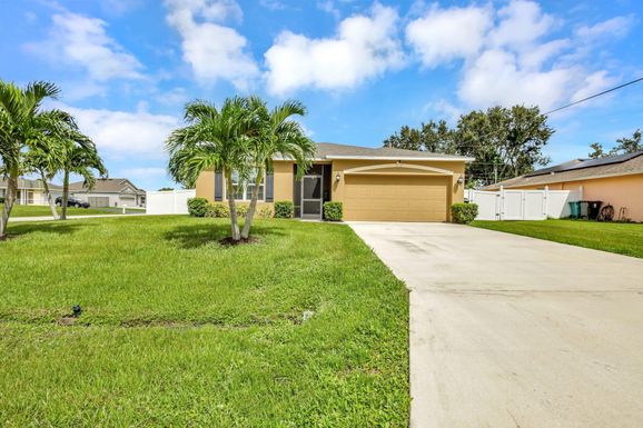 1389 Wampler, Port Saint Lucie, FL 34953