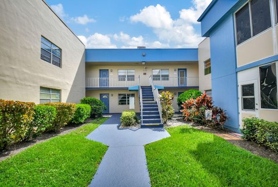 425 Burgundy I, Delray Beach, FL 33484