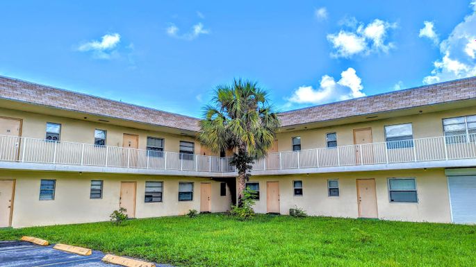 2301 4th, Boynton Beach, FL 33435