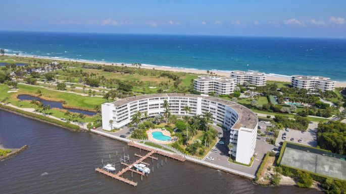 2505 Ocean, Palm Beach, FL 33480