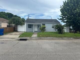 522 3rd, Riviera Beach, FL 33404