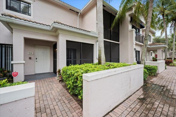 2804 Sarento 114, Palm Beach Gardens, FL 33410