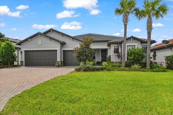 724 Villandry, Port Saint Lucie, FL 34984