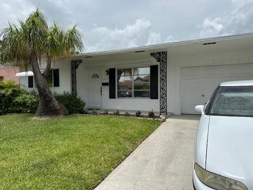 1217 Ocean Breeze, Lake Worth Beach, FL 33460