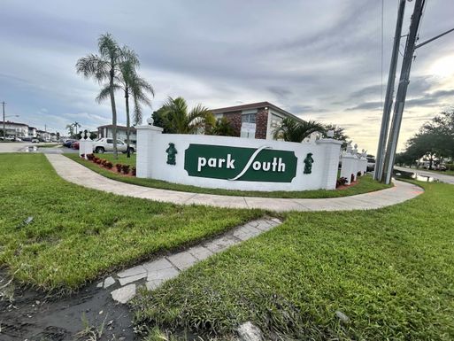 1599 43rd, Lauderhill, FL 33313