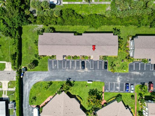 303 17th, Boynton Beach, FL 33435