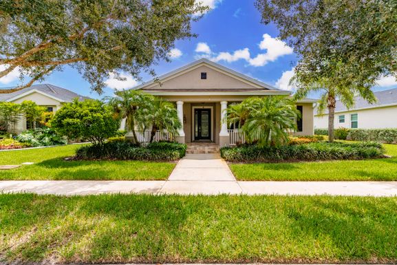 7298 Village, Vero Beach, FL 32966