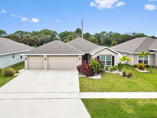 5352 Lugo, Fort Pierce, FL 34951