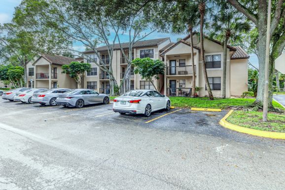 4481 Mcnab, Pompano Beach, FL 33069