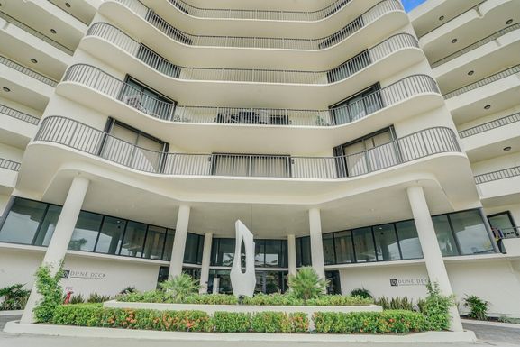 3610 Ocean, South Palm Beach, FL 33480