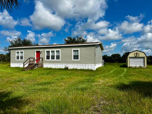 17377 290th, Okeechobee, FL 34972