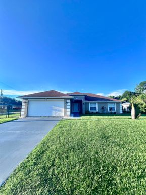 1897 Lofgren, Port Saint Lucie, FL 34953