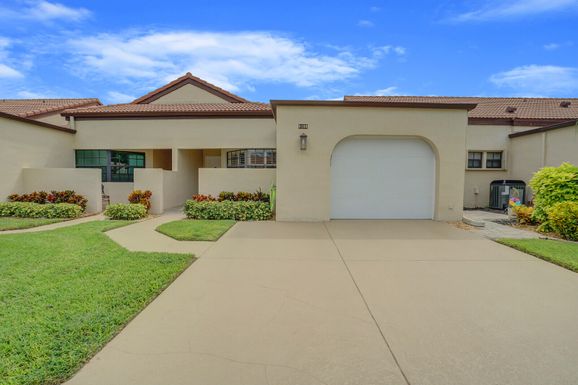 8188 Waterline, Boynton Beach, FL 33472