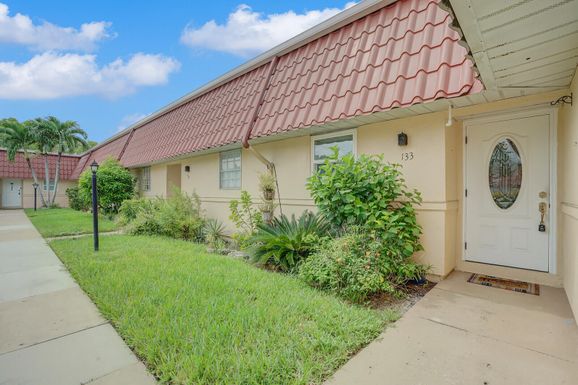 133 Amherst, Lake Worth, FL 33467