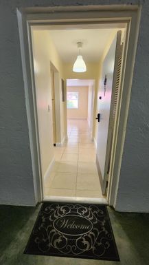 105 Riverside, Pompano Beach, FL 33062