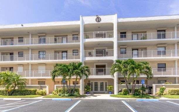 300 A1a 302h, Jupiter, FL 33477