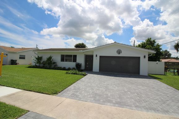 4 Tam O Shanter, Boca Raton, FL 33431