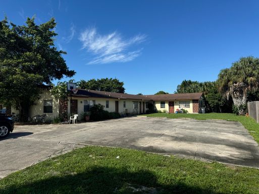 3393 State, Lake Worth, FL 33461