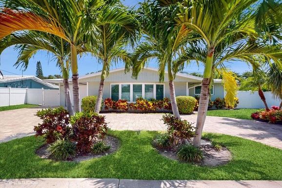 200 6th, Boca Raton, FL 33486