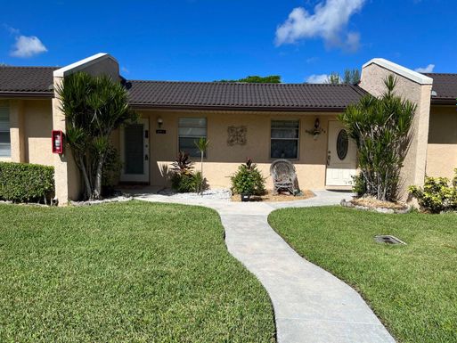 197 Lake Meryl, West Palm Beach, FL 33411