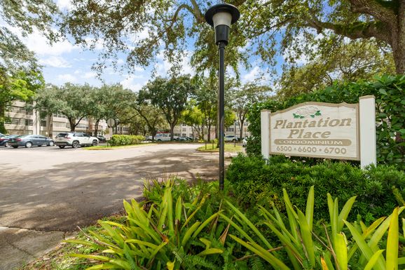 6600 Cypress, Plantation, FL 33317