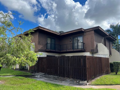 2852 Kirk, Lake Worth, FL 33461