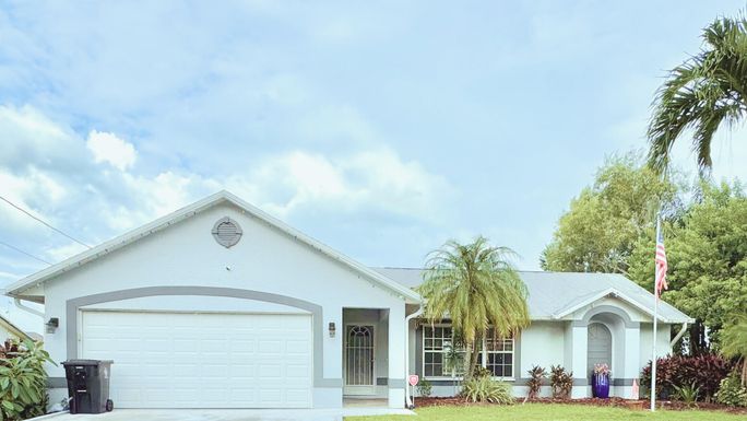 2349 Leithgow, Port Saint Lucie, FL 34952