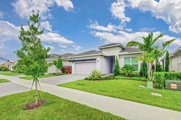 10025 Driftwood, Palm Beach Gardens, FL 33412