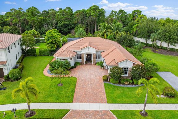 423 Rudder Cay, Jupiter, FL 33458