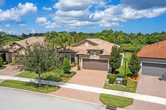 5251 Turtle Creek, Vero Beach, FL 32967