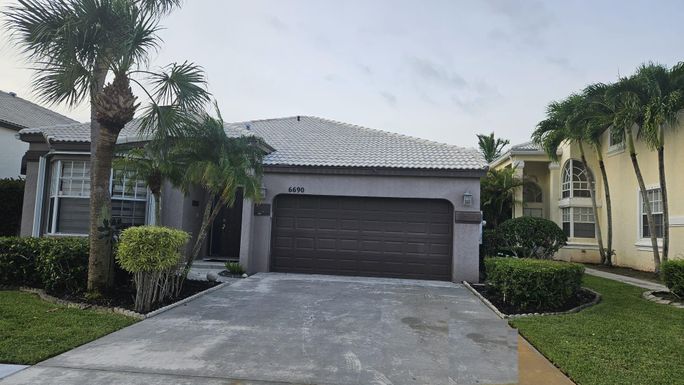 6690 Ashburn, Lake Worth, FL 33467