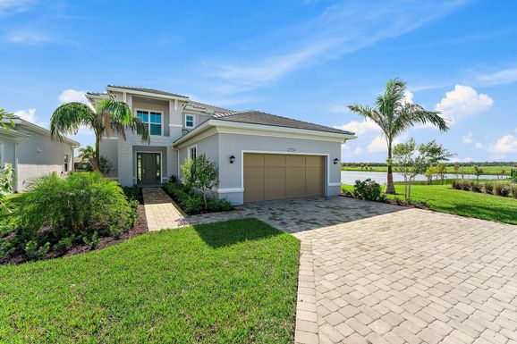 12524 Nautilus, Palm Beach Gardens, FL 33412