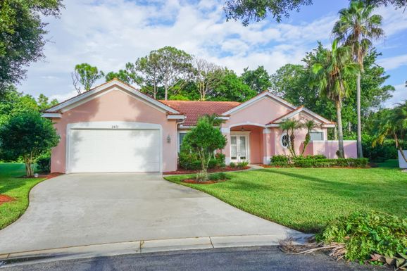 2401 Carriage, Palm City, FL 34990