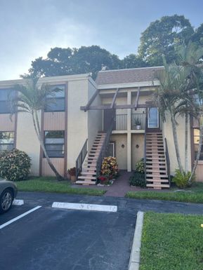 7365 18th, Margate, FL 33063