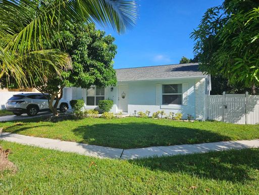 5735 Dewitt, Lake Worth, FL 33463