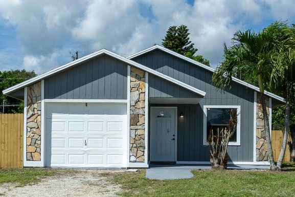 1635 17th, Vero Beach, FL 32962