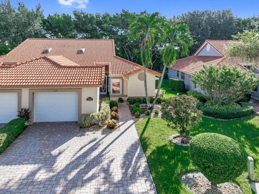 7051 Summer Tree, Boynton Beach, FL 33437