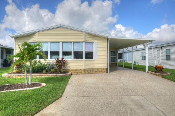 1217 Calusa, Barefoot Bay, FL 32976