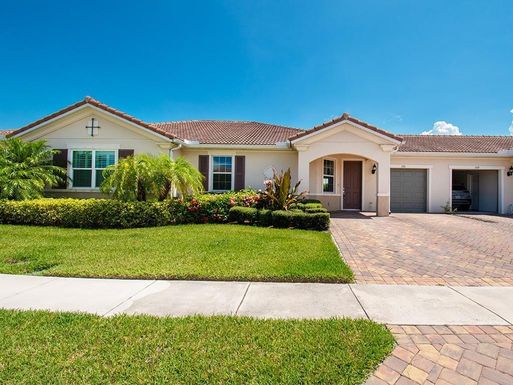 351 Monaco, Vero Beach, FL 32960