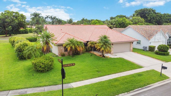 10081 Canoe Brook, Boca Raton, FL 33498